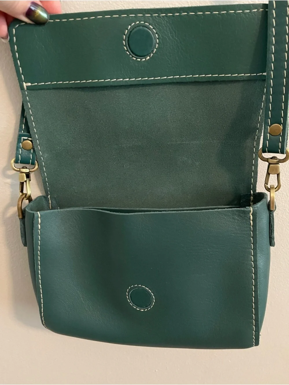 Portland Leather Peacock Metro Mini Crossbody Purse - Picture 3 of 7
